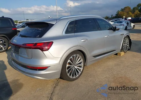 2019 Audi E-Tron Premium Plus из США, поврежденный, VIN WA1VAAGEXKB020994